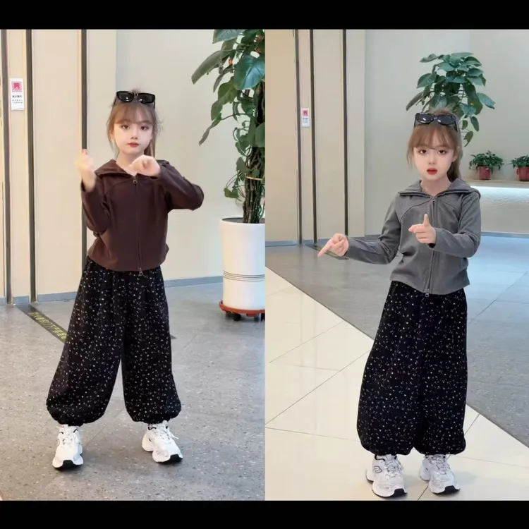 女童秋冬新款加绒潮酷时尚一体绒连帽上衣加绒宽松洋气碎花裤套装