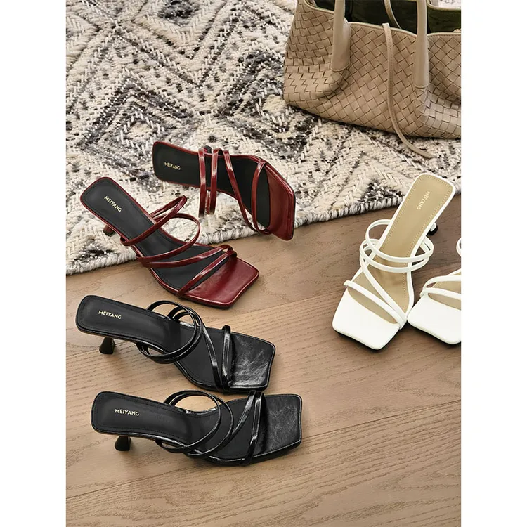 A美洋MEIYANG【商场同款】纤纤高跟拖鞋 方头细带小方跟凉鞋-周一