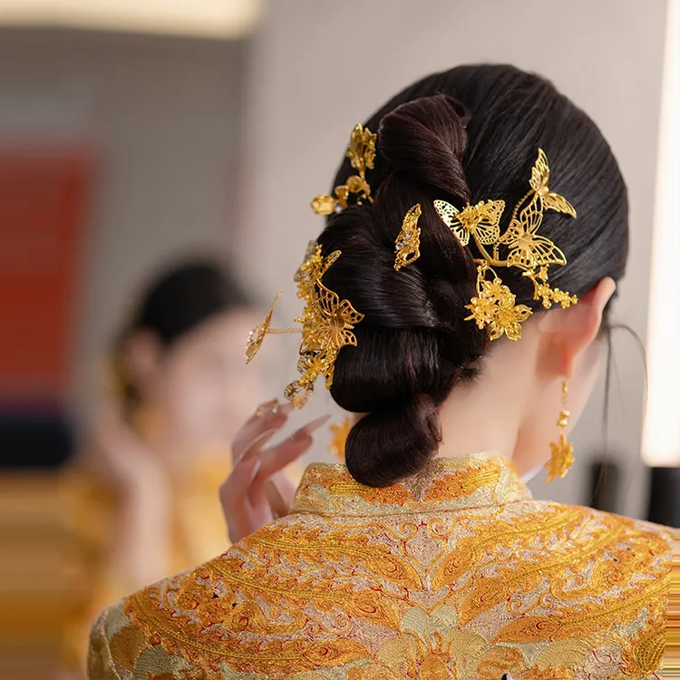 合金婚庆饰品 新中式秀禾金色蝴蝶花朵发簪新娘龙凤褂发饰MT2505