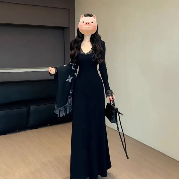 黑色蕾丝v领连衣裙女装秋冬加绒特厚裙子内搭打底裙收腰a字裙长裙
