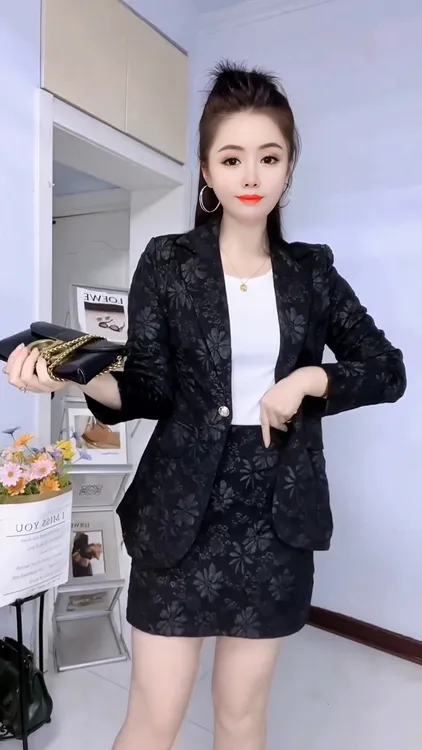 风时尚提花西服外套半身裙套装春夏季显瘦修身时尚百搭韩版