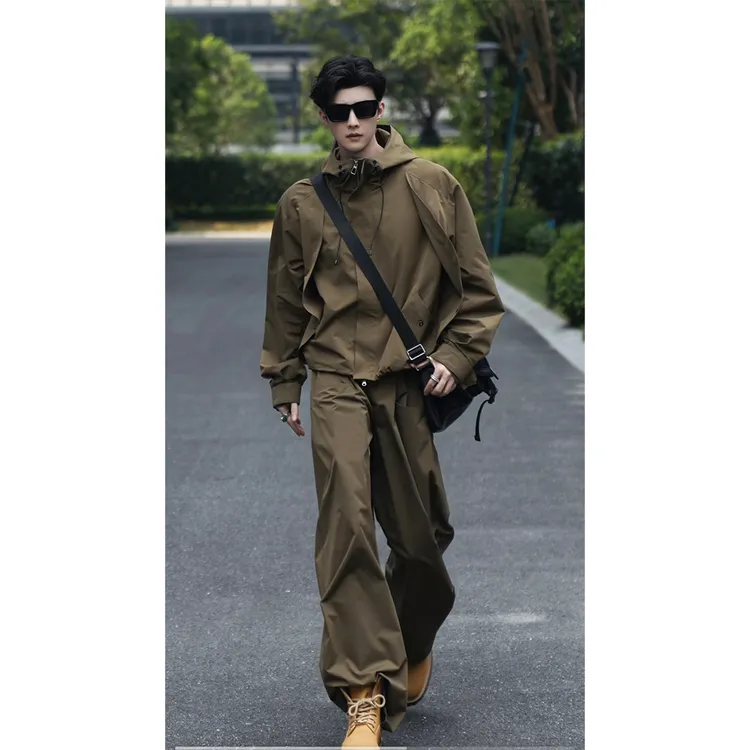 龙叨叨秋季新款潮流美式户外工装冲锋衣连帽夹克宽松百搭长裤套装