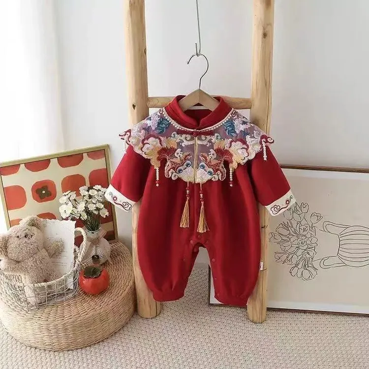 女婴儿春装连体衣宝宝云肩拜年哈衣新生儿春秋满月百天周岁礼服