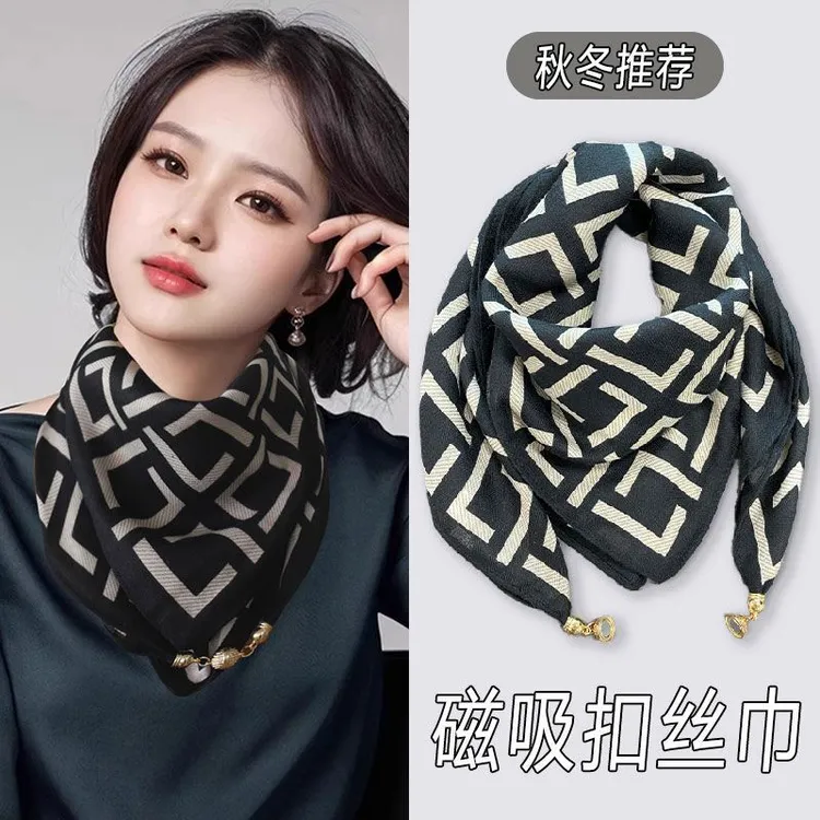 2025新款磁吸扣丝巾女秋冬懒人吊坠薄款方巾护颈围巾围脖时尚百搭