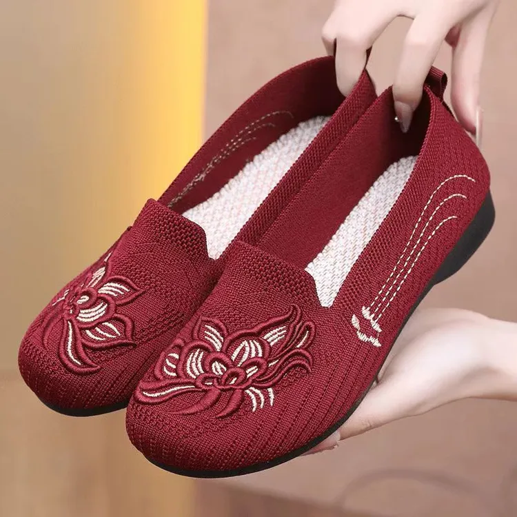 平底休闲单鞋懒人鞋布鞋绣花鞋春秋春季老人女款舒适一脚蹬透气