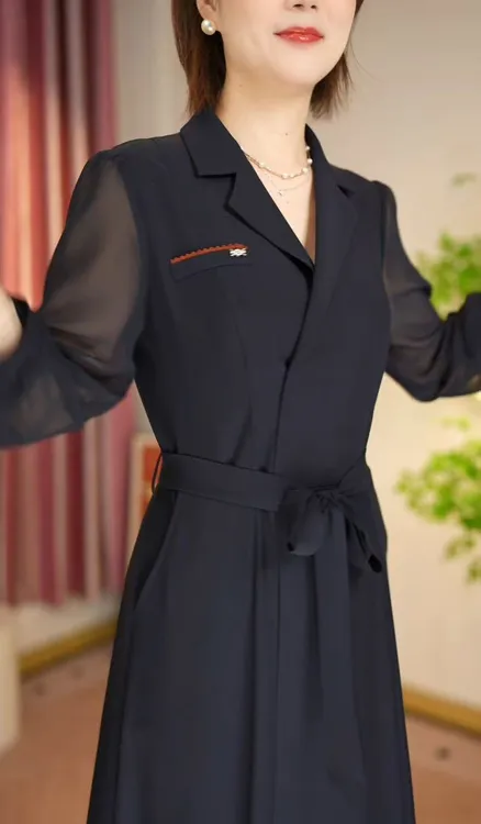 2025秋季藏蓝色西服领中长连衣裙大方优雅显瘦遮肉气质好