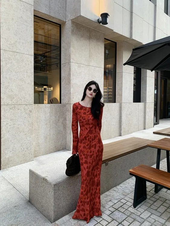 Ah·Jing 梓静【花影】碎花绝美红色长袖修身连衣裙 0728