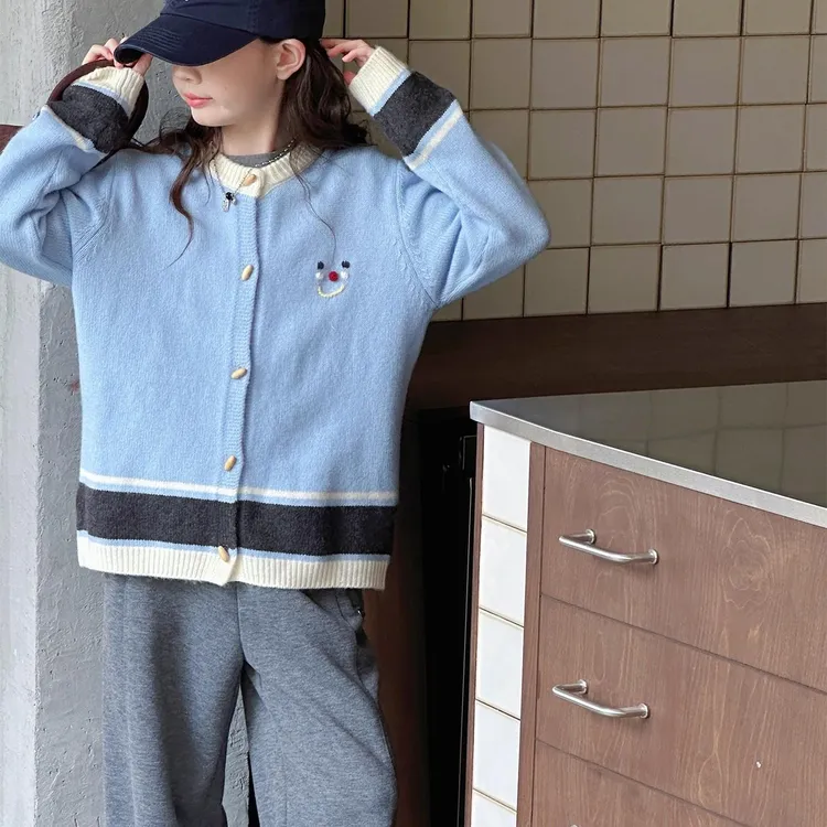 女童针织外套秋季2025新款女大童超好看韩系上衣儿童秋装毛衣开衫