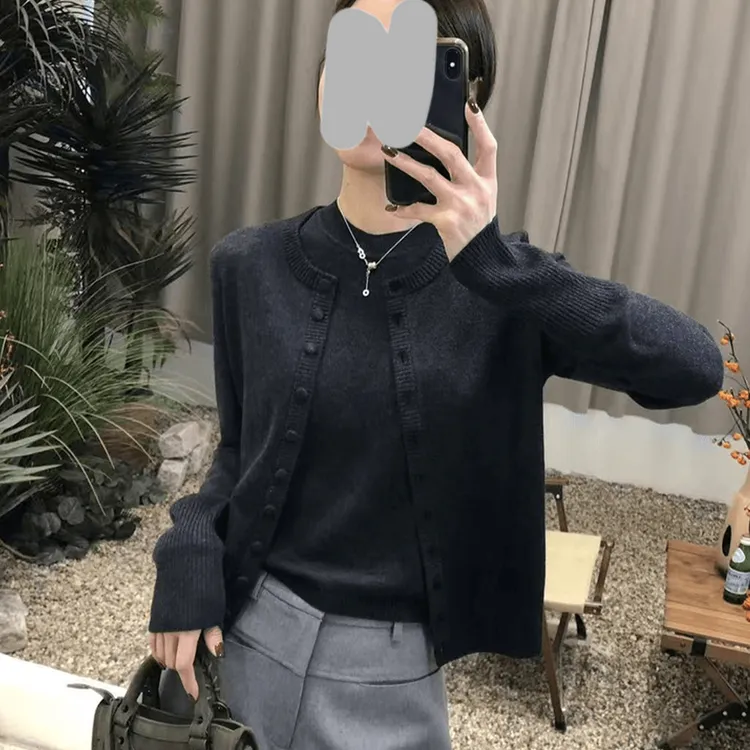 2025年秋季新款高级感时尚外套女韩版开衫针织衫上衣背心两件套潮