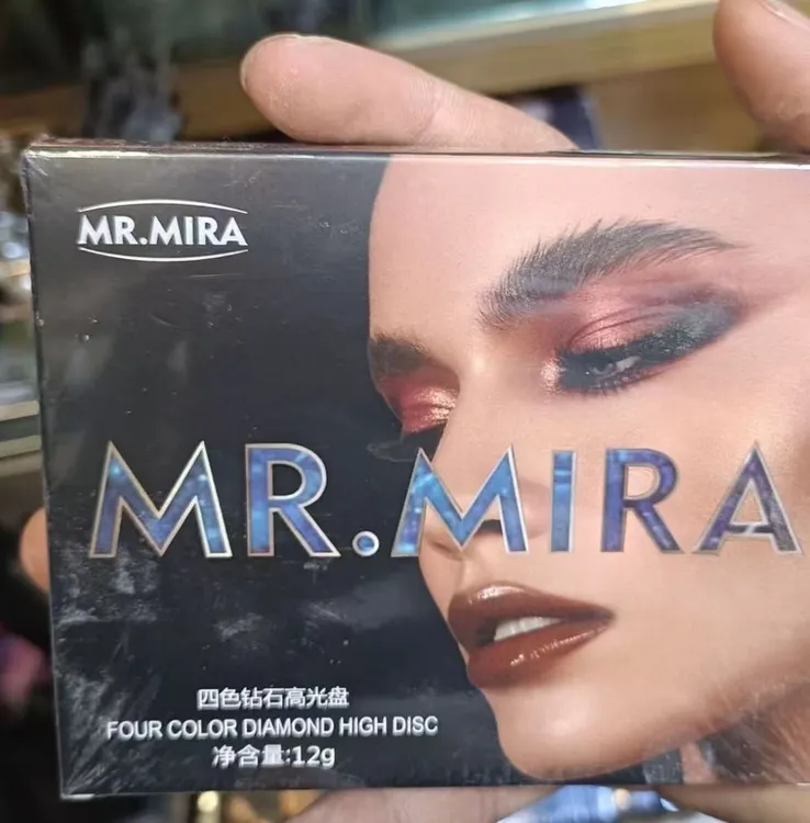 MR.MIRA四色高光盘质量保证高级感十足巨闪细闪修容盘腮红