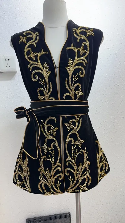 民族特色马甲 金珠子