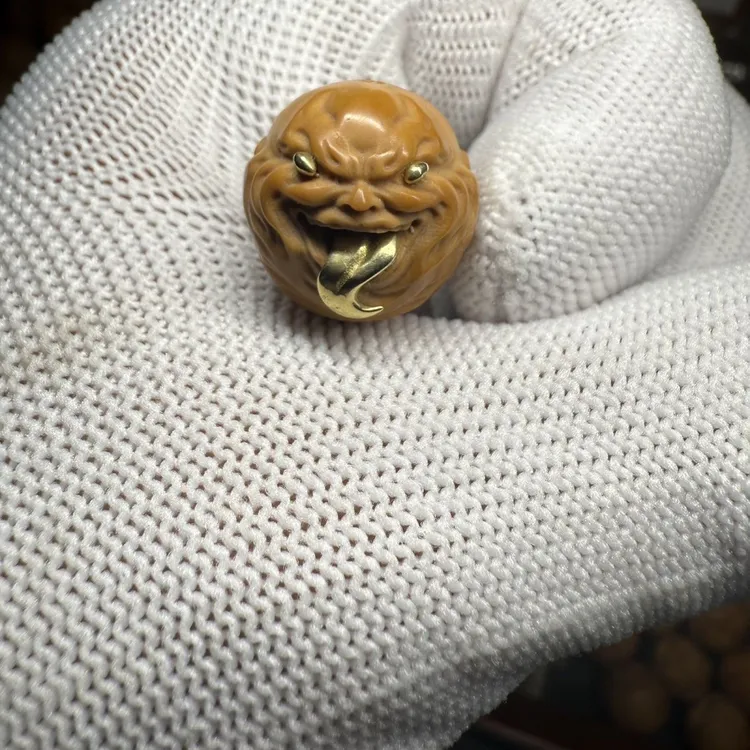 微瑕恶僧镶嵌雕刻1.6左右单籽猴头核桃