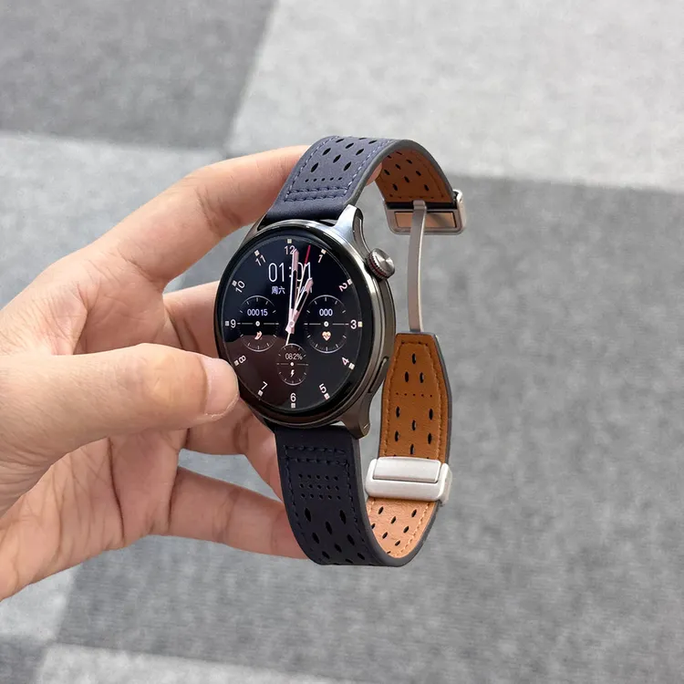 适用华为gt5/4新款手表带透气镂空watch4gt5pro疯马磁吸腕带表带