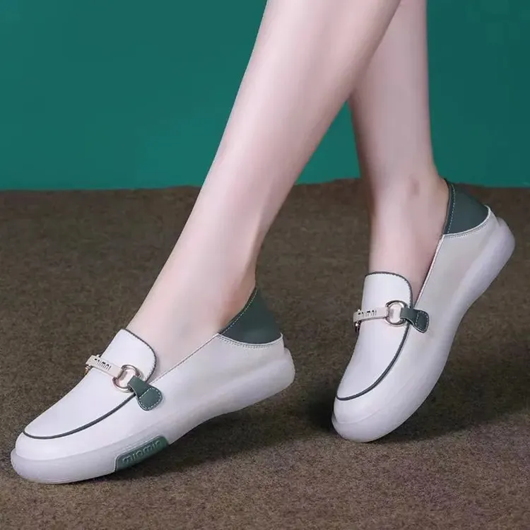 现货一脚蹬女鞋秋季2025新款小白鞋休闲女士软底浅口乐福鞋牛筋底