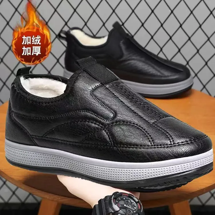 冬季老北京防寒保暖大码防水爸爸鞋雪地靴加绒加厚男休闲棉鞋