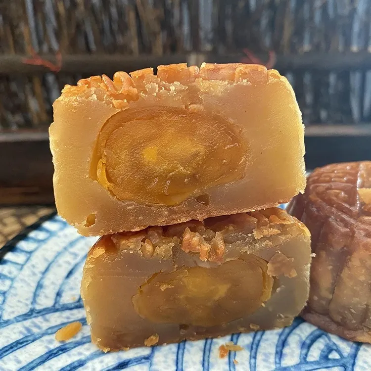 益阳老南站月饼现做现发活油月饼蛋黄酥抹茶蛋黄五仁月饼包邮