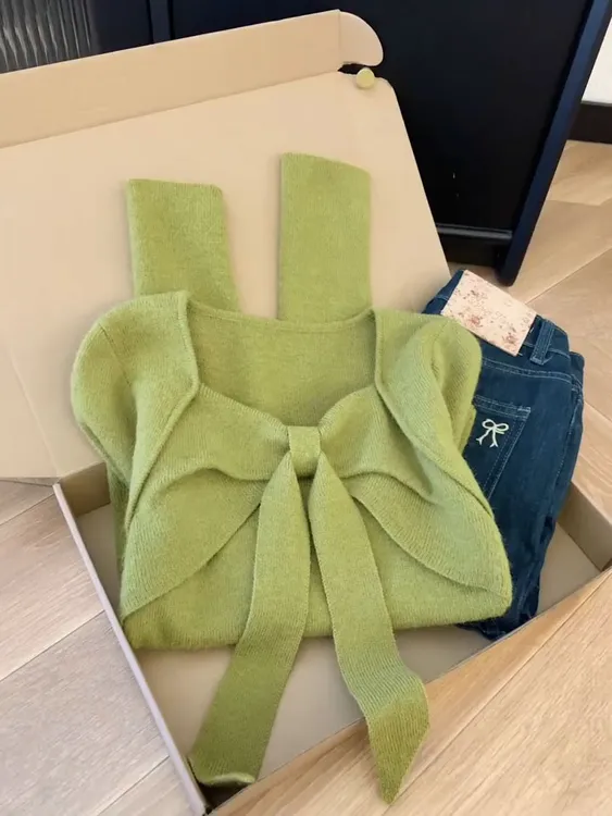 绿色蝴蝶结绑带针织衫女秋冬季修身显瘦方领毛衣修身显瘦打底上衣