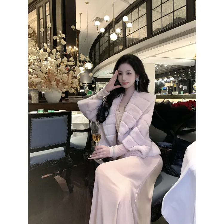 【雅乔定制】贵妃兔 轻奢进口“獭兔毛”皮草外套女秋冬DYDD-25070135