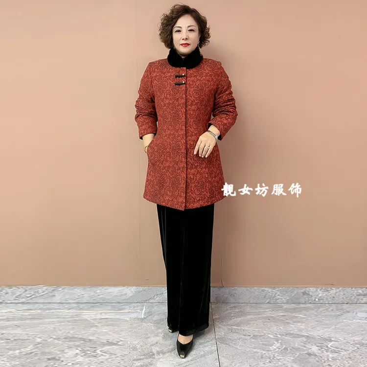 高端2025冬季新款中老年妈妈皮草夹棉外套中长款轻便保暖两件套装