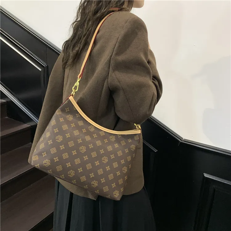 老花流浪包大空间单肩斜跨手拎女包