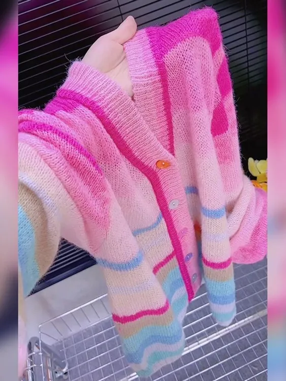 多巴胺粉色针织衫渐变层次感彩色条纹长袖薄款毛衣外套女早秋2025