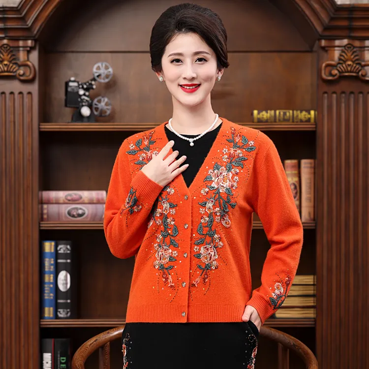 亿喜绣秋冬中年女装绣花毛衣妈妈装100%纯羊毛保暖开衫3310