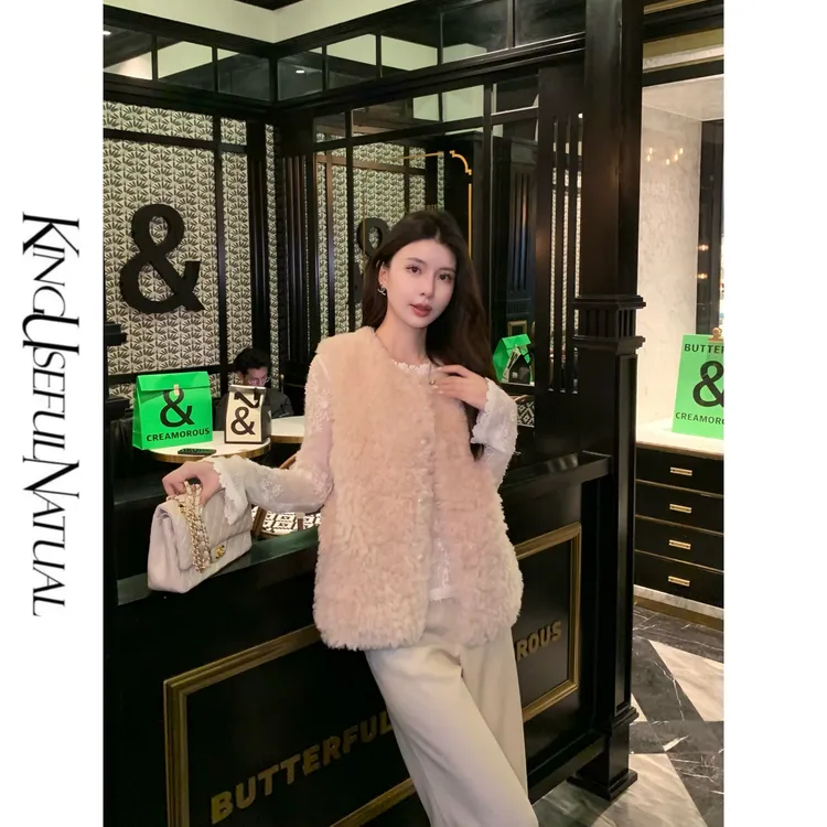KUN【毛茸茸】玩味叠穿 蓬松宽松版保暖显瘦杏粉色百搭马甲上衣