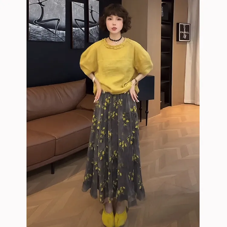 圆领木耳边短袖雪纺衬衫女夏季2025年新款碎花显瘦半身裙减龄套装