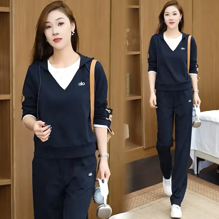 时尚休闲运动套装女2025秋季新款洋气显瘦假两件卫衣阔腿裤两件套