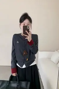 NICE8512-1正品2025秋季新款韩版圆领拼色刺绣针织开衫毛衣外套女