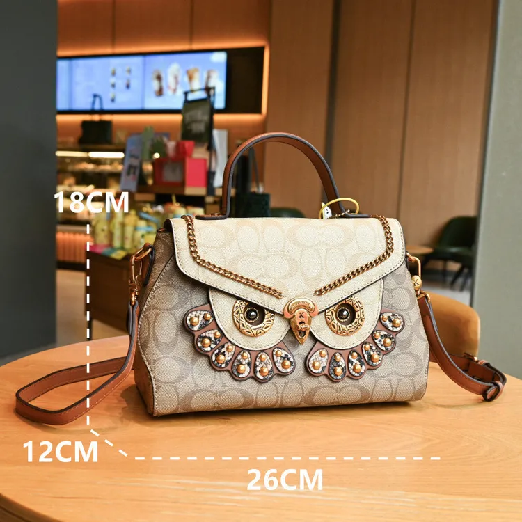 2025新款铆钉锁扣手提包女撞色印花外贸跨境盒子包时尚女士肩包