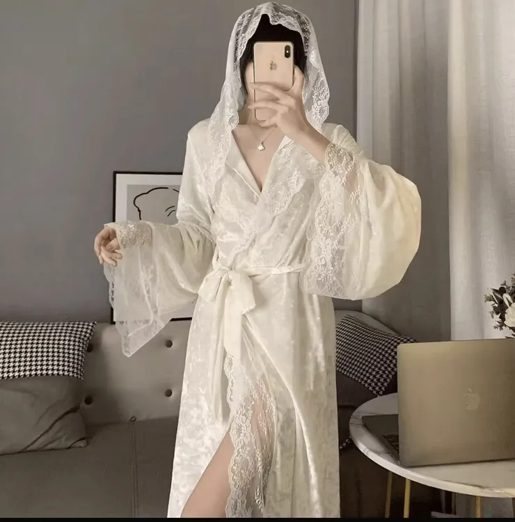 睡衣女秋冬款金钻绒睡袍性感浴袍蕾丝纯欲宫廷风家居服长款大码