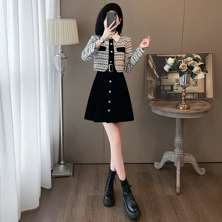 小香风连衣裙女长袖2025秋季新款法式千金高级感显瘦假两件A字裙