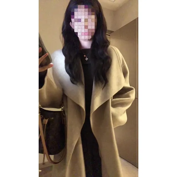 韩系大翻领大衣女2025冬新款赫本风毛呢外套一字肩上衣裙子套装女