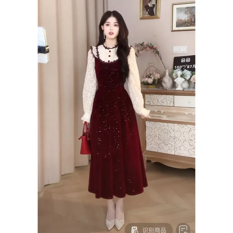 绯夜星辰 2025新款法式宫廷风绝美细闪收腰显瘦连衣裙气质长裙