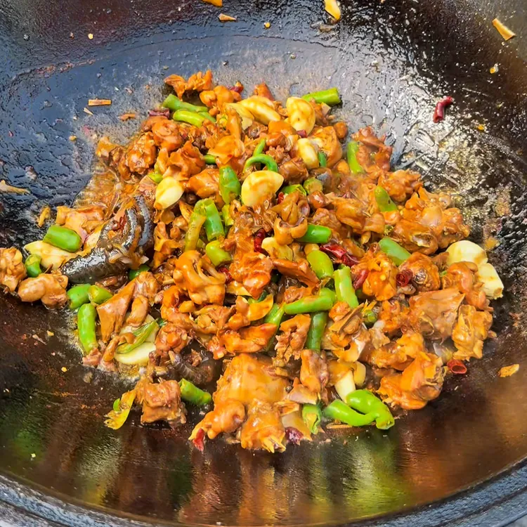 顺丰包邮-邳州老聂-地锅-柴火-走地鸡炒鸡鸡肉-3.5斤左右