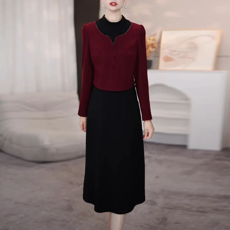 轻奢高级感长袖假两件连衣裙女2025秋冬新款妈妈洋气婚宴礼服裙子