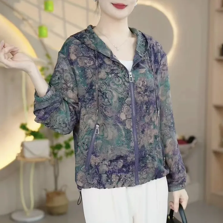 夏季薄款防晒衣百搭碎花长袖连帽女装外套2025新款大码中年妈妈装