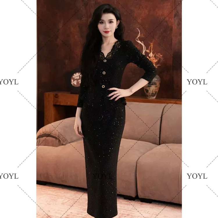 【yola】夜幕星空秋冬新款气质显瘦假两件直筒连衣裙-YL11995