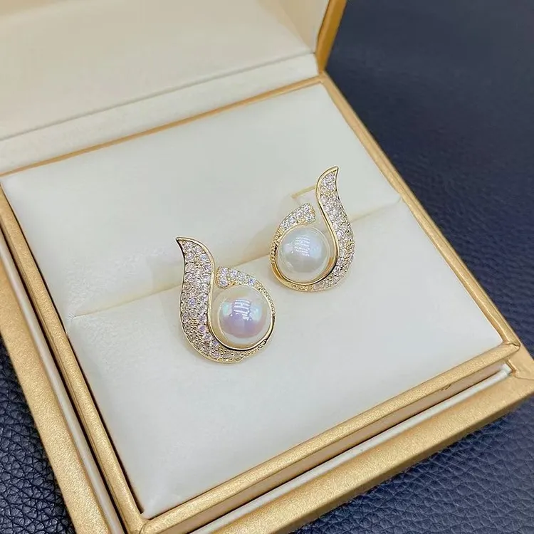 感微镶满钻珍珠耳环一生钟爱耳钉小众网红时尚耳饰女d1