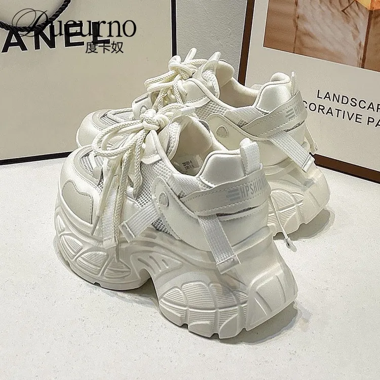 欧货松糕老爹鞋女款2025新款小个子增高时尚透气网面休闲运动鞋潮