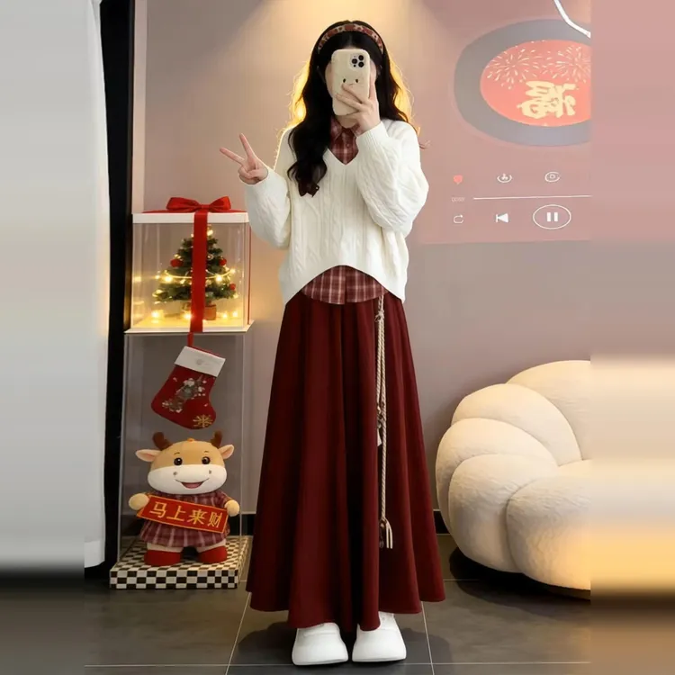 新年战袍红色针织毛衣连衣裙女冬季2026新款巨好看穿搭一整套长裙