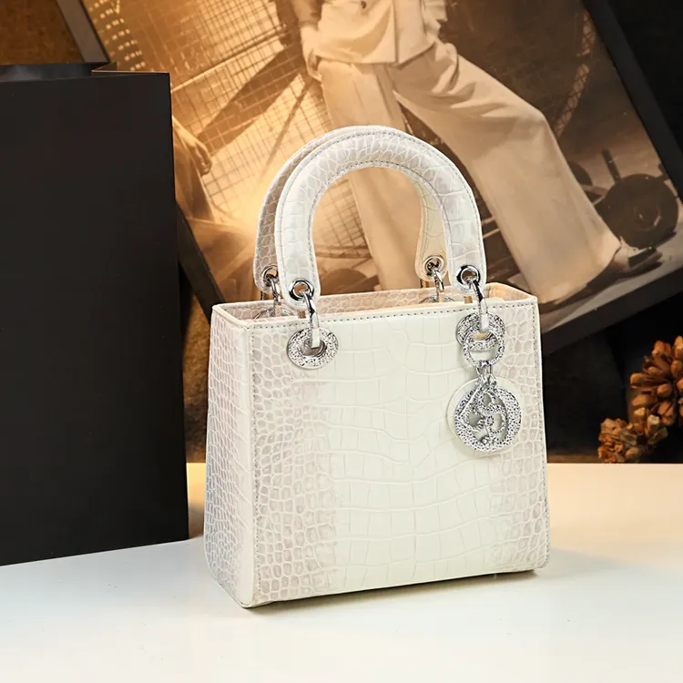 时尚喜马拉雅白戴妃包女士高级感鳄鱼纹手提包2025新款斜挎小方包