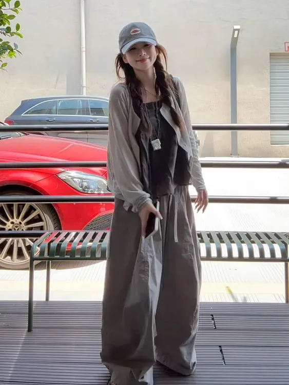 大码胖mm一整套穿搭韩系背心吊带防晒开衫高腰阔腿裤秋三件套装女