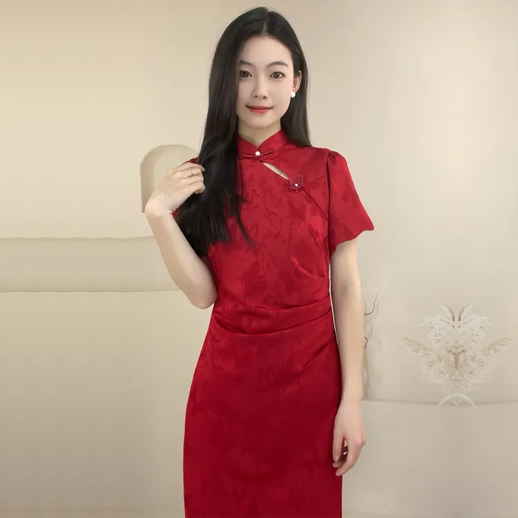 秋季红色新娘改良新中式褶皱旗袍年轻少女订婚结婚敬酒回门礼服