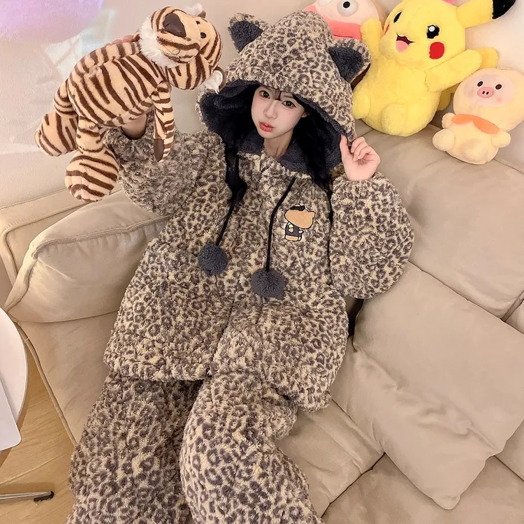 冬睡衣女款爆款2025新款三层夹棉珊瑚绒法兰绒加绒加厚家居服套装