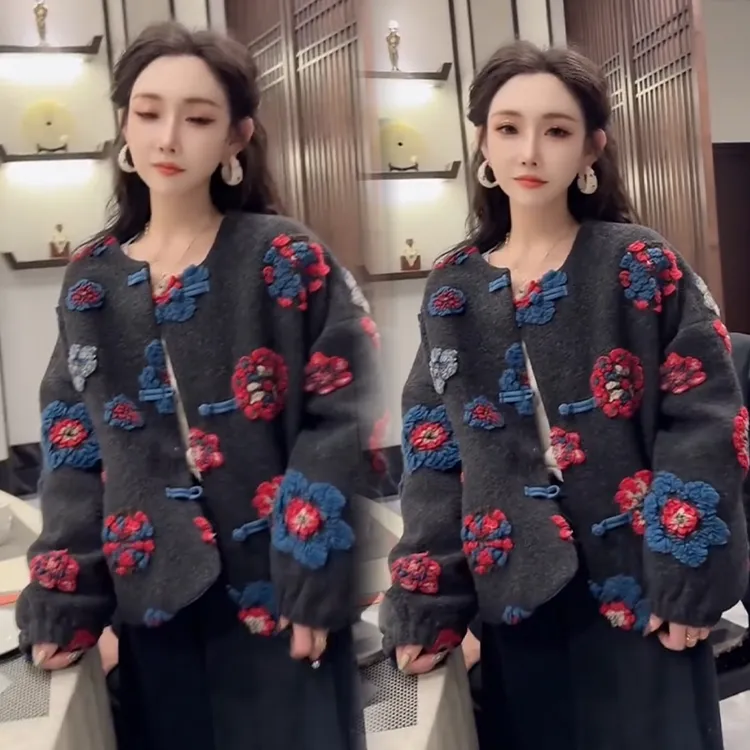 2025秋冬新款时尚显瘦气质网红高档洋气女高级百搭宽松大码外套潮