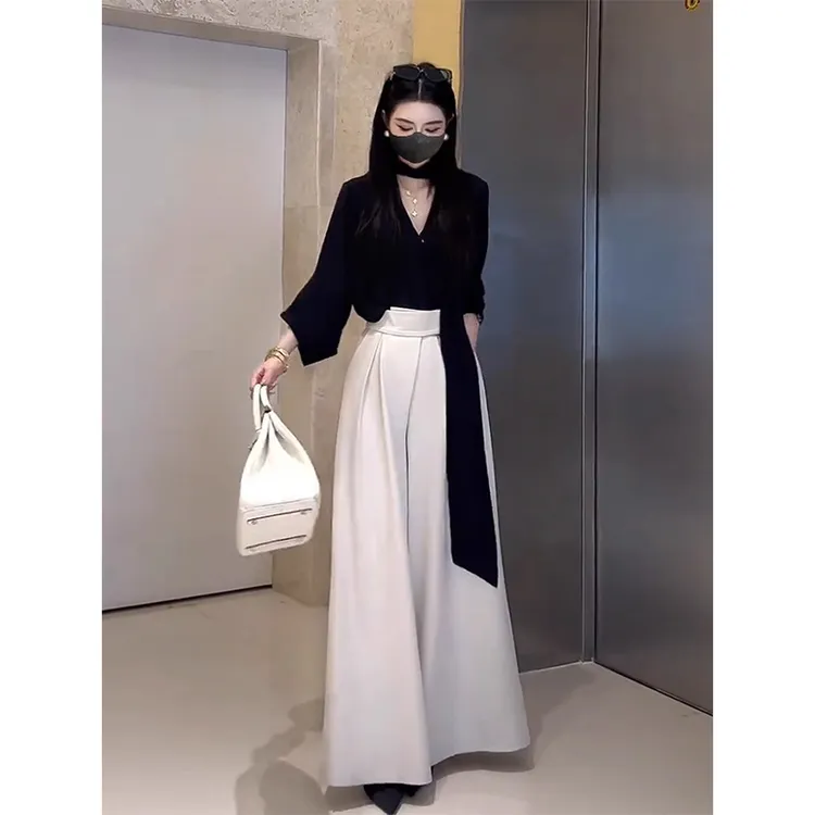清冷松弛感穿搭黑色飘带衬衫阔腿裤职业两件套装女装2025超火春装