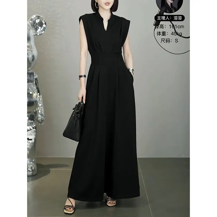 法式轻奢高档纯色无袖领连衣裙2024夏季新款洋气收腰显瘦字裙女