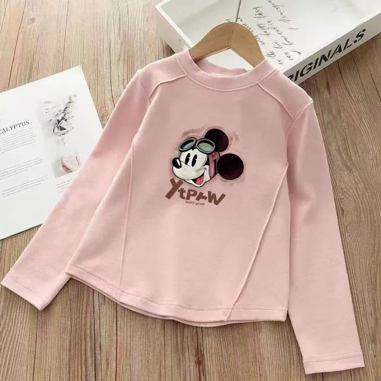 秋冬德绒中大童鱼骨弧形下摆正肩t恤长袖女童新款内搭打底上衣潮